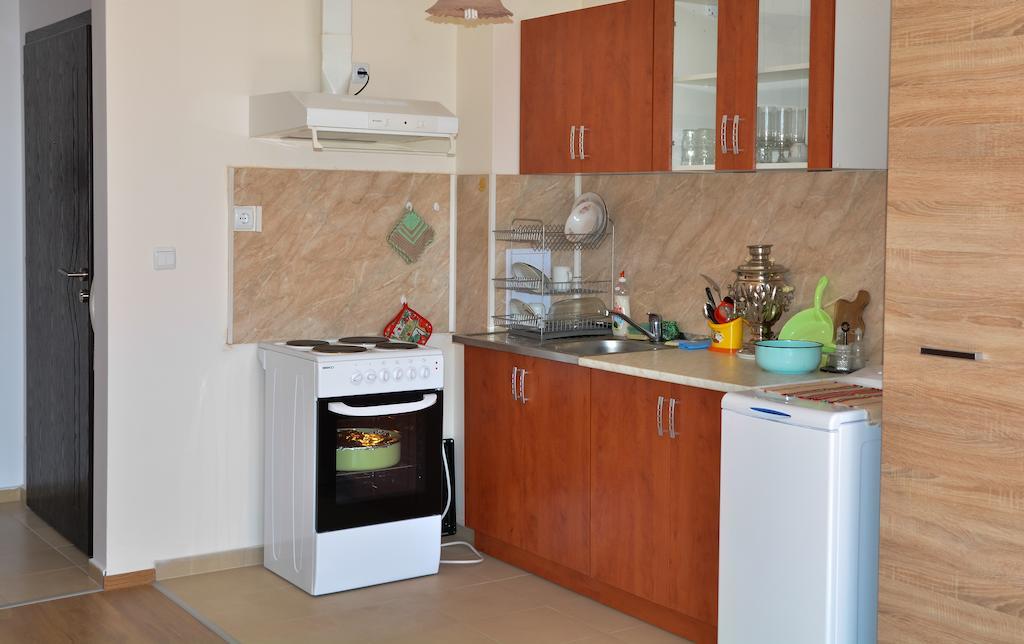 Ddenko Apartment Burgas Phòng bức ảnh